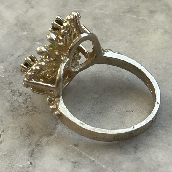 Vintage Cocktail Ring Genuine Peridot Butterfly Gold Plated Pure Silver - Picture 7 of 12